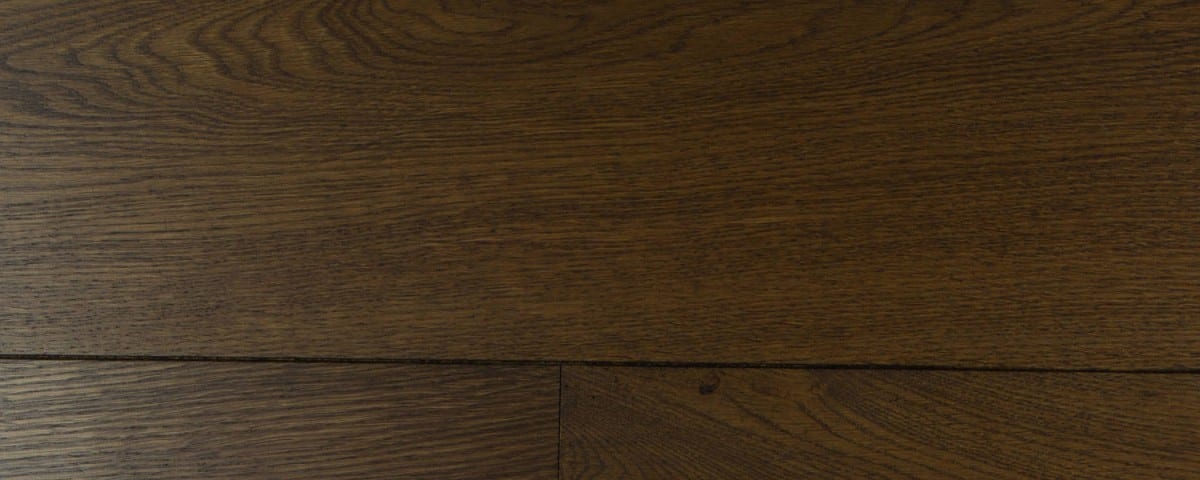 Rich wood Engineered Oak Flooring