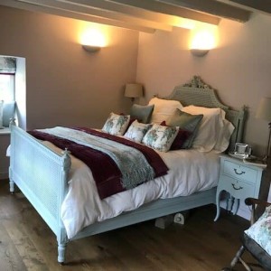 Reclaimed engineered oak flooring