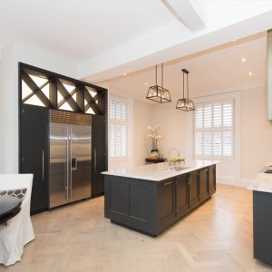 Pale engineered Parquet