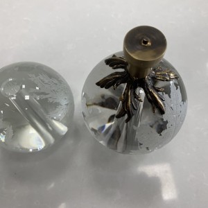 Hand etched Glass spheres for stair balustrades Hand etched Glass spheres for stair balustrades