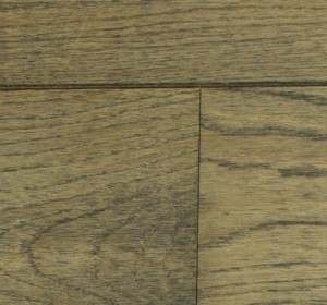 Perfectly formed Dark Engineered Oak flooring