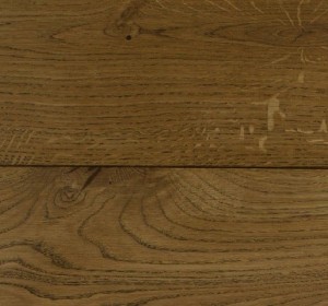 Warm Accent Engineered Oak flooring